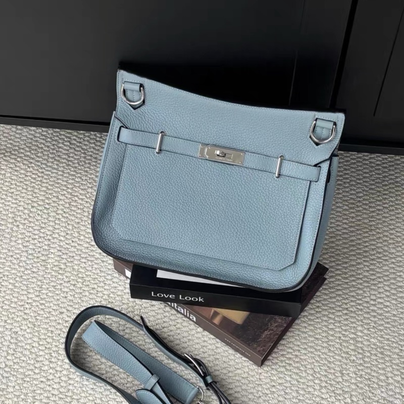 請先確認有貨再拍🩷 Hermes Jypsisere 吉普赛28，天青色银扣，TC皮，-4