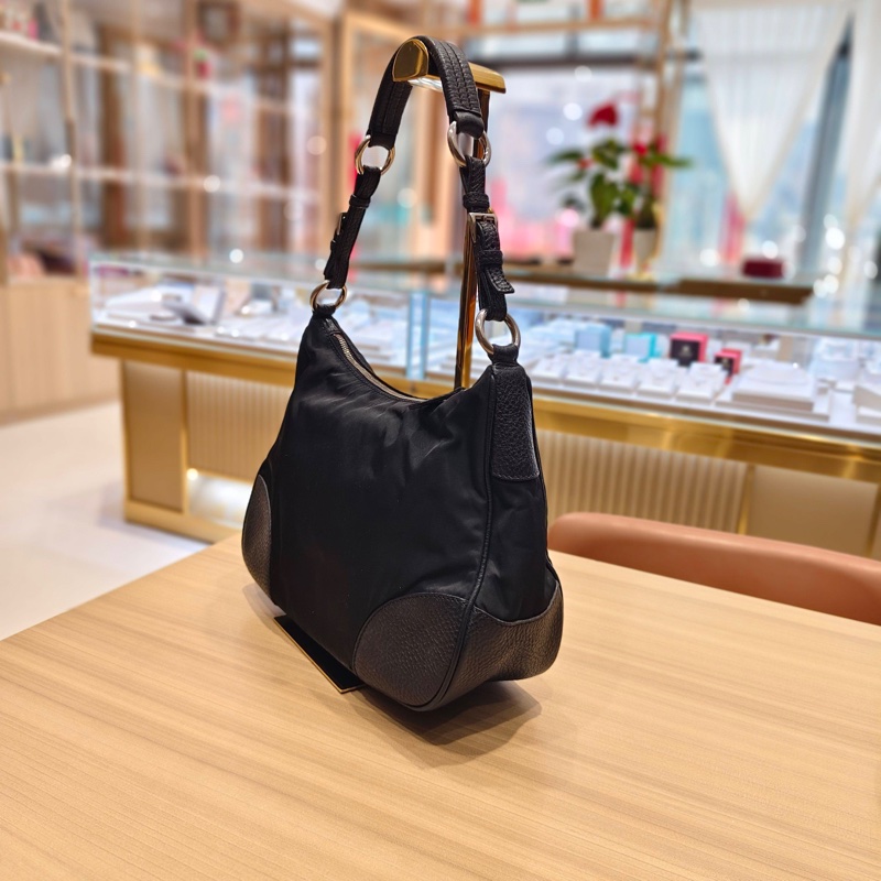 普拉達 Prada 黑銀尼龍拼皮機車hobo腋下包，🈚附件-2
