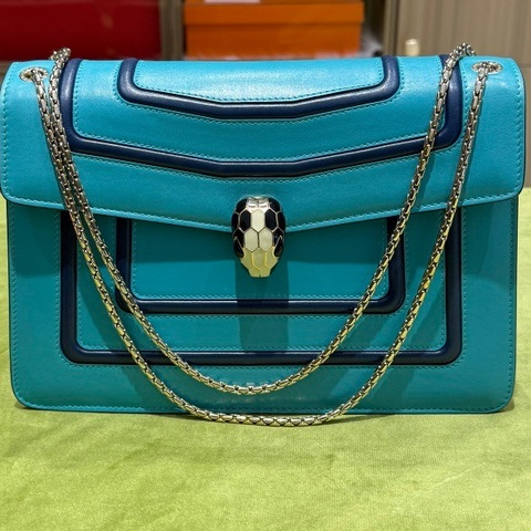 Bvlgarl宝格丽蛇头风琴包，蓝青色配黑色描边，🈚附件