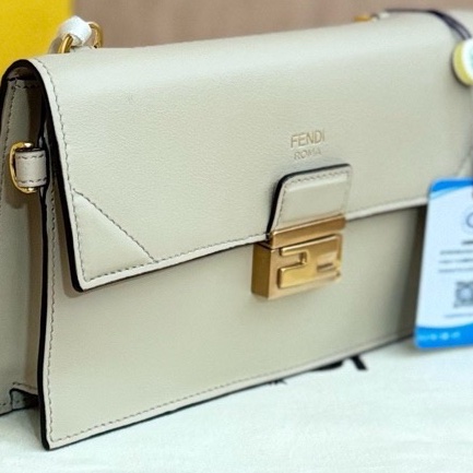 99新芬迪/Fendi 金扣小號斜挎包 尺寸:19×12×3 大象灰 附件盒子塵袋,-6