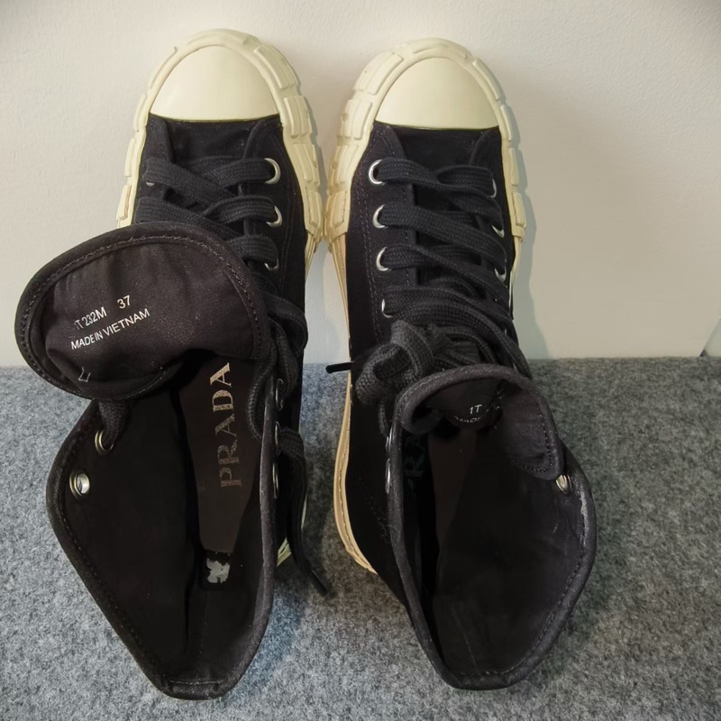 PRADA普拉達三角標logo高幫板鞋  尺碼37碼 無附件-5