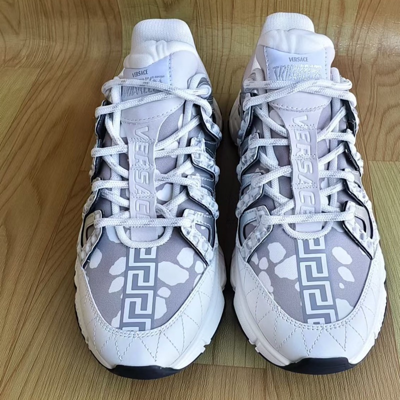 閒置新 未使用 Versace範思哲 Trigreca 潮流 低幫 運動休閒鞋 男款 白 尺碼：40 碼-3
