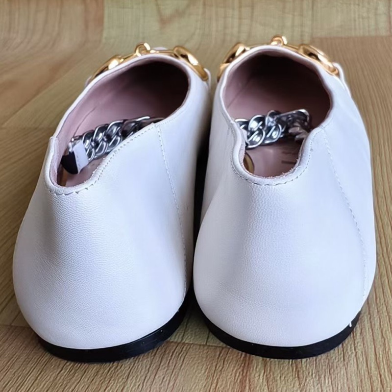 閒置新GUCCI古馳 Horsebit 潮流馬銜扣 女士休閒單鞋 女款 白色  尺碼：36-4