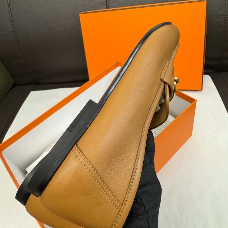 閒置未使用 愛馬仕/Hermes  樂福鞋 37 碼 放置痕跡 介意勿拍-3