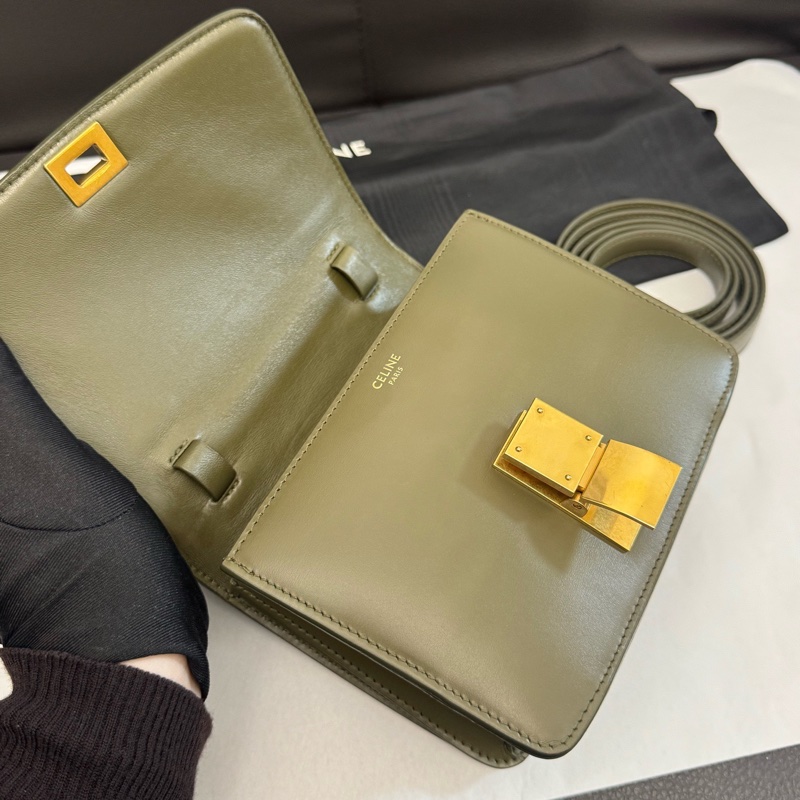 Celine 賽琳 mini box 墨綠色 附件：塵袋-6