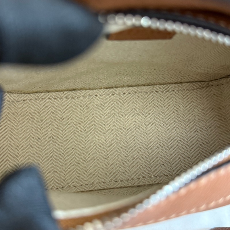 99.9新羅意威/Loewe 焦糖色puzzle nano幾何包超迷你鏈條斜挎包手提包  尺寸：12.5×8.5×5.4cm。-5