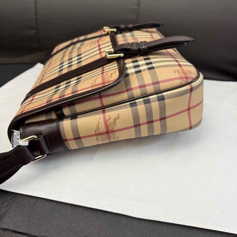 Burberry博柏利巴寶莉經典格紋郵差包單肩斜挎包。附件:塵袋-2