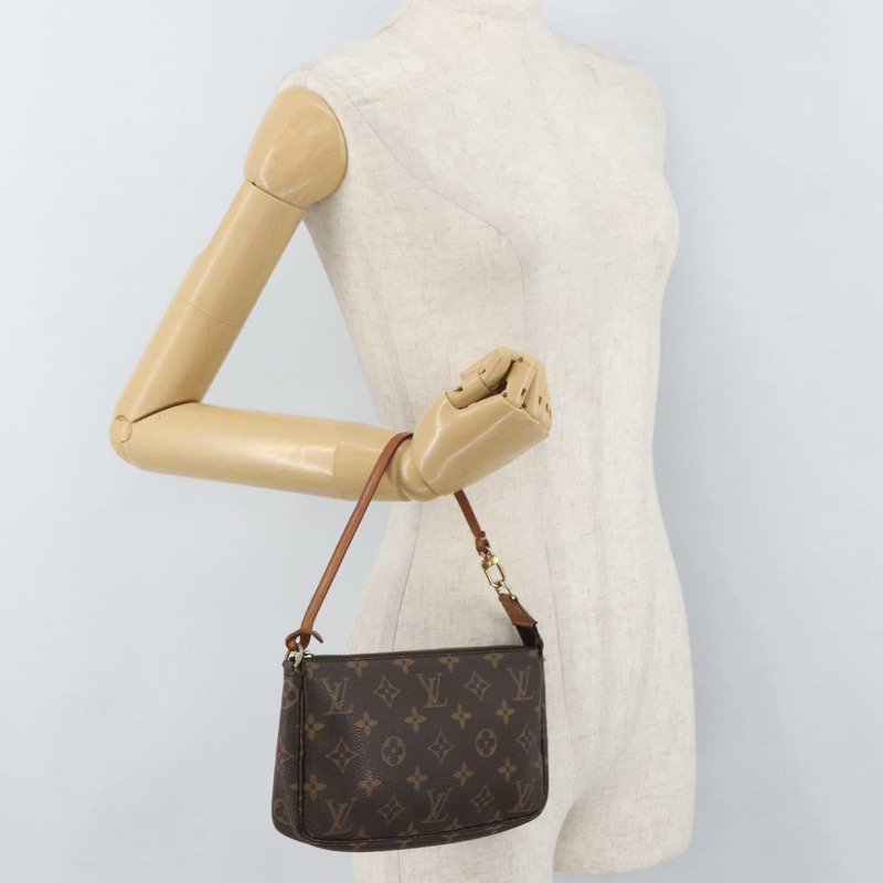 【日本直送】路易威登 Monogram 手拿包配件袋 M51980 LV 正品 BAZ760A-19