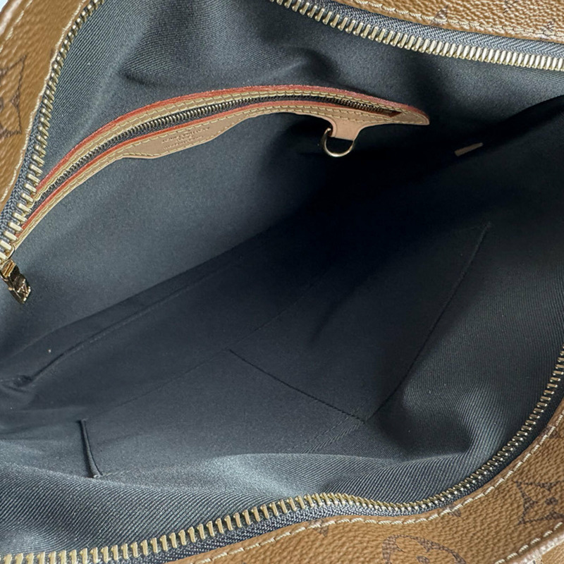 路易威登 (Louis Vuitton) LOUIS VUITTON 單肩包 Monogram Reverse Carry It 影片印花棕色 男女款 M45198 包郵 z9132-4