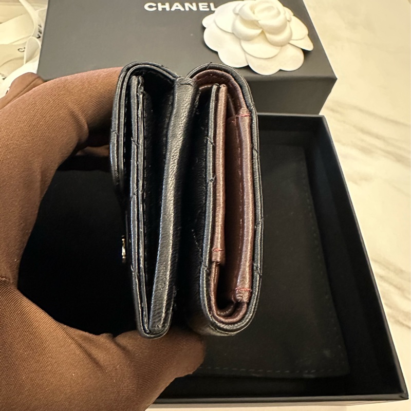 Chanel 經典小型口蓋三折短夾-2