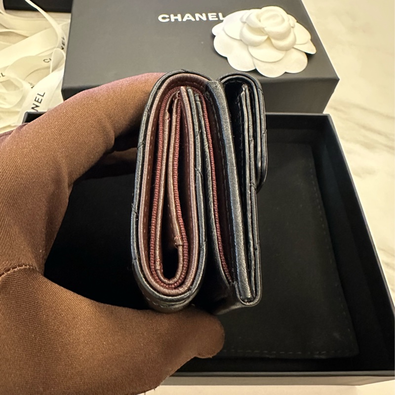 Chanel 經典小型口蓋三折短夾-3