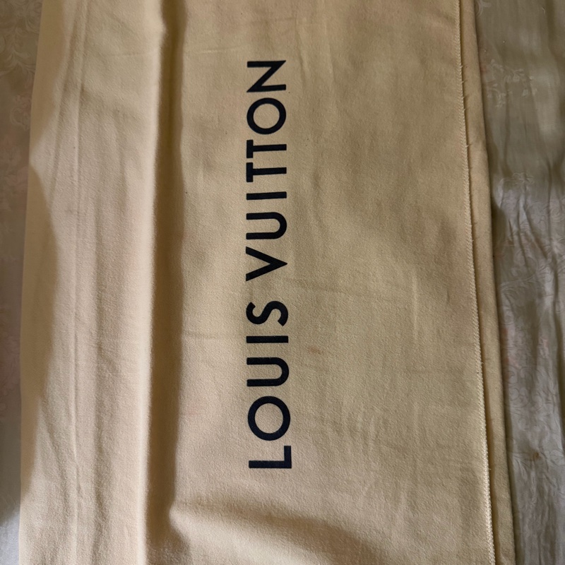 LV 晶片款 水桶包-20