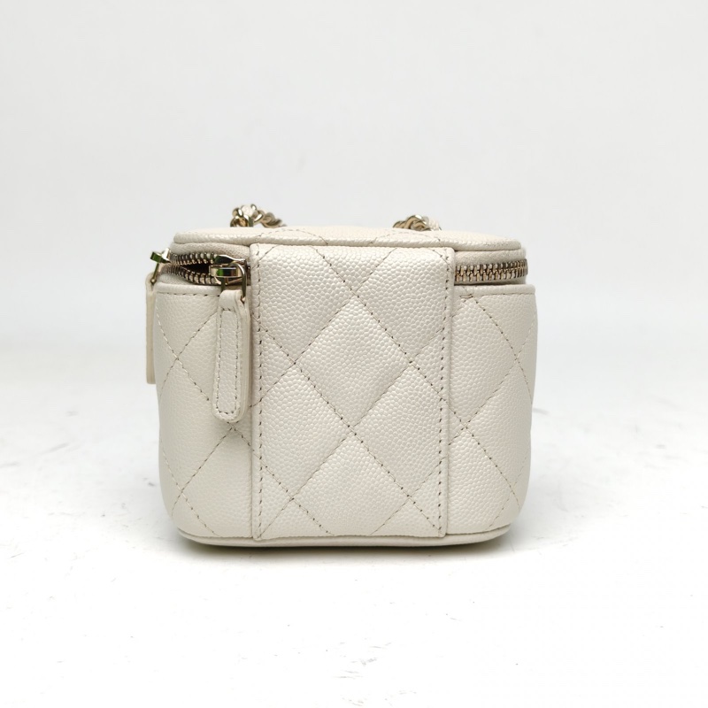 CHANEL 21S盒子化妝包無鏡子白色荔枝牛皮31開金扣-2