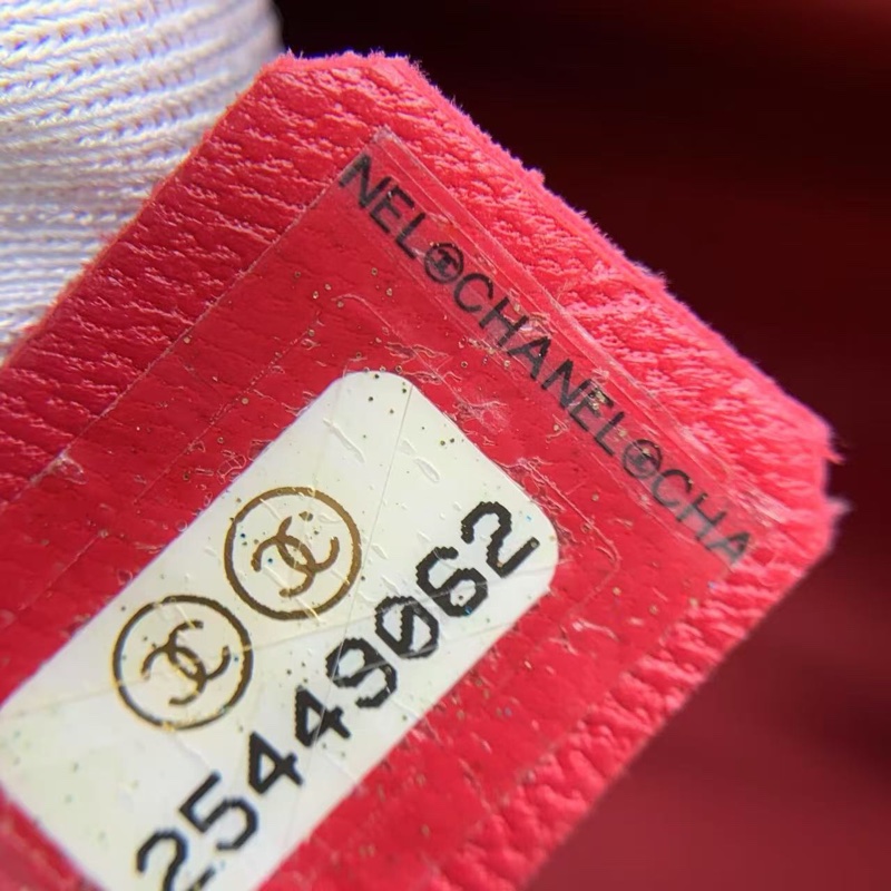 Chanel香奈兒流浪包中號米色拼黑色鏈條包-7