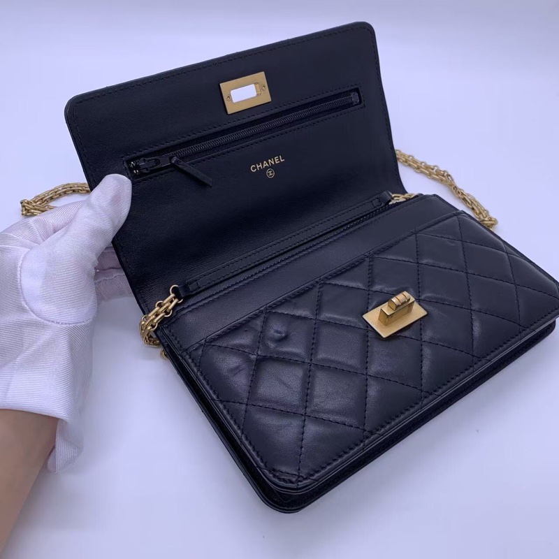 二手Chanel香奈兒Woc2.55徽章限量款鏈條包,鐳射26開-10