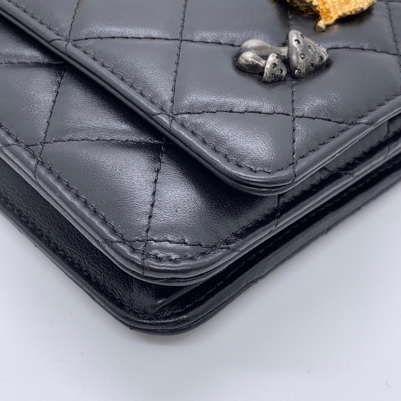 二手Chanel香奈兒Woc2.55徽章限量款鏈條包,鐳射26開-12