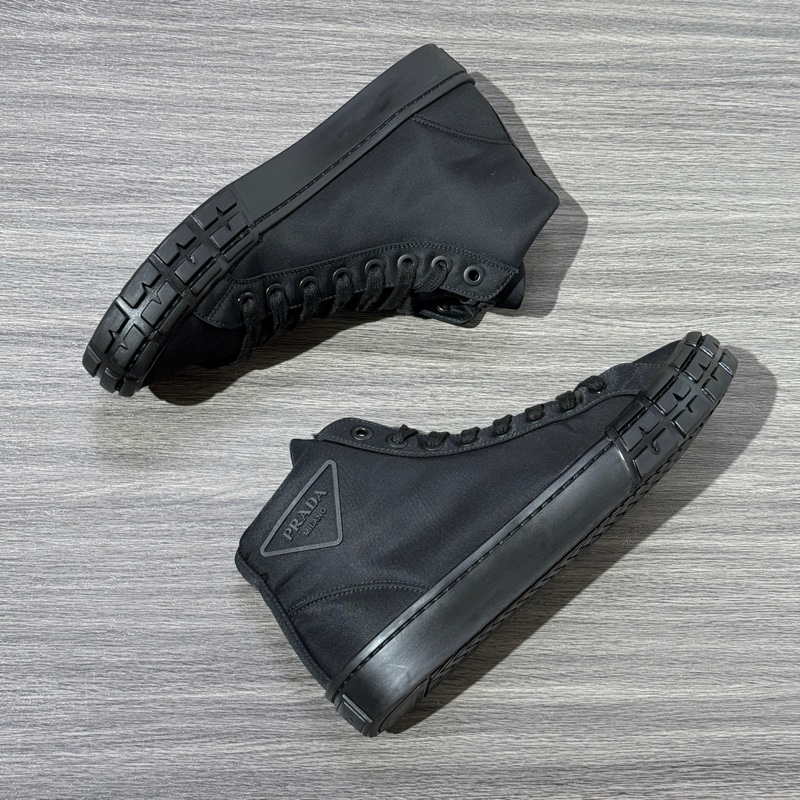 PRADA普拉達 Wheel CASSETTA 帆布 圓頭系帶 高幫 時尚板鞋 男款 黑 41.5碼-2