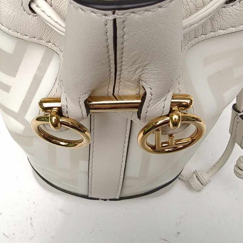 FENDI MONTRESOR迷你水桶包白色牛皮/PVC金扣-4