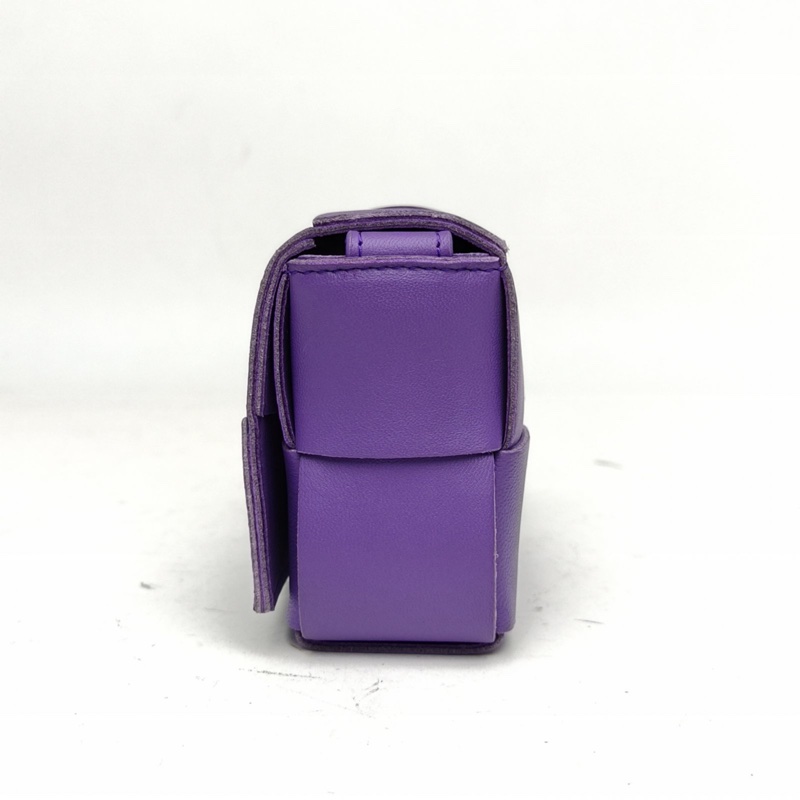 BOTTEGA VENETA CassetteMini12紫色羊皮-1