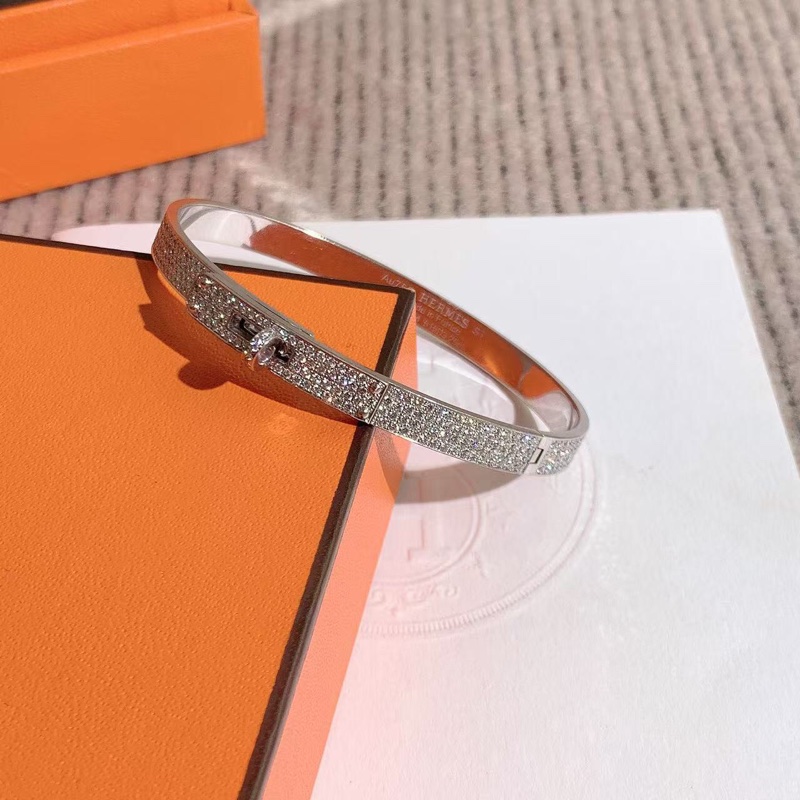 Hermes愛馬仕Kelly白金滿鑽手鐲st 中號，2021購入-6