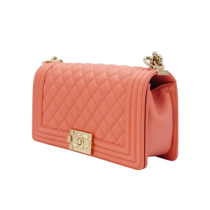 Chanel 展示品 Boy 菱格紋粒紋牛皮淡金釦斜背包-25cm(A67086-粉橘)-1