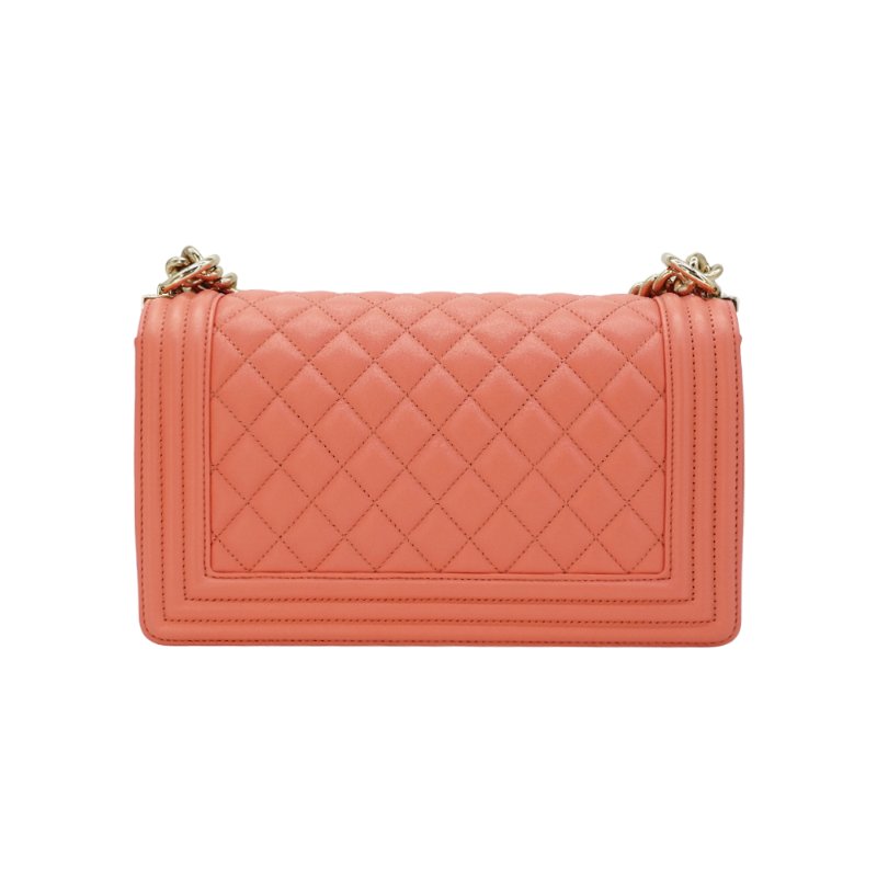 Chanel 展示品 Boy 菱格紋粒紋牛皮淡金釦斜背包-25cm(A67086-粉橘)-2