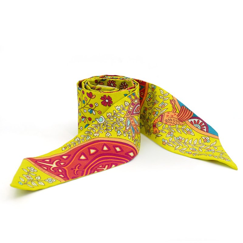 Hermes 黃底花草動物園 Twilly 絲巾(螢光黃/藍/紅)-4