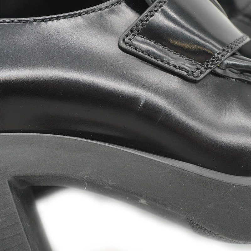 Prada 展示品 拋光皮革樂福鞋#37.5(黑)-7