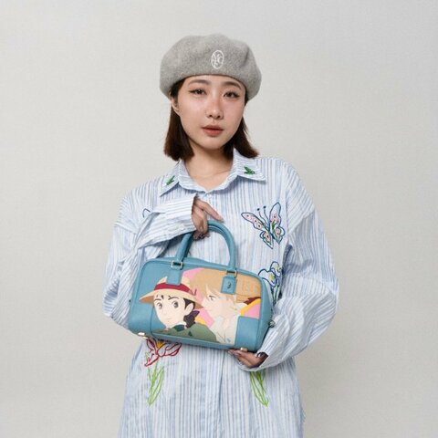 Loewe x 吉卜力 展示品 Amazona 23 霍爾與蘇菲圖案牛皮二用包(藍)