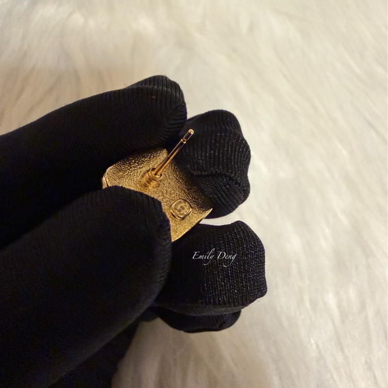 Chanel 黑色方糖耳環-7