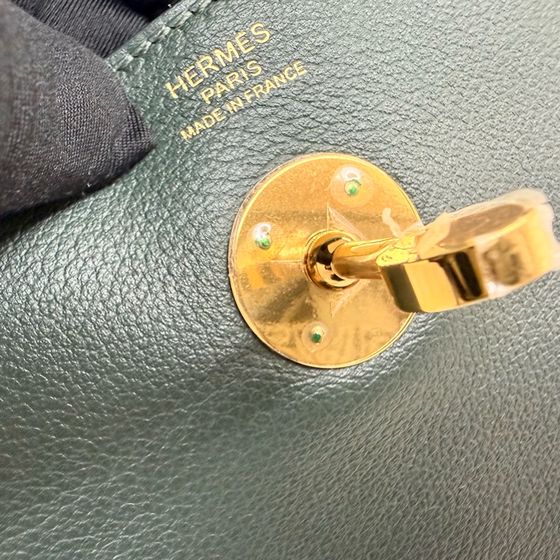 HERMES 1T泰坦綠EVERCOLOR皮金釦LINDY26-12