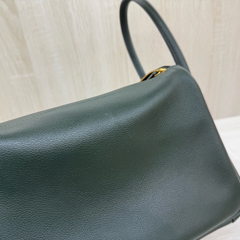 HERMES 1T泰坦綠EVERCOLOR皮金釦LINDY26-19