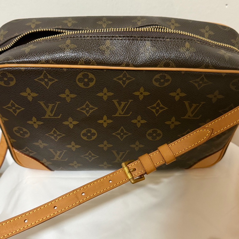 LV  相機包-2