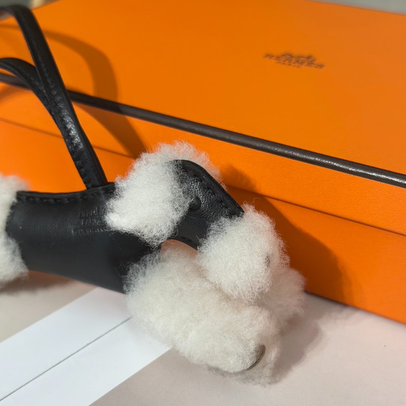 HERMES Budy charm狐狸犬 - 黑 K-5