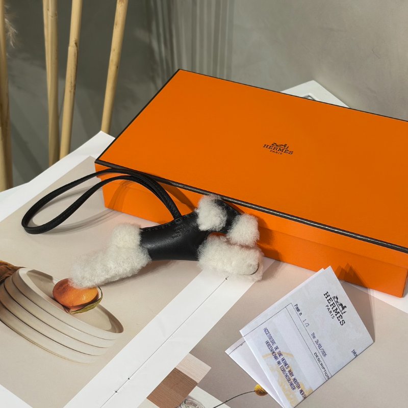 HERMES Budy charm狐狸犬 - 黑 K-8
