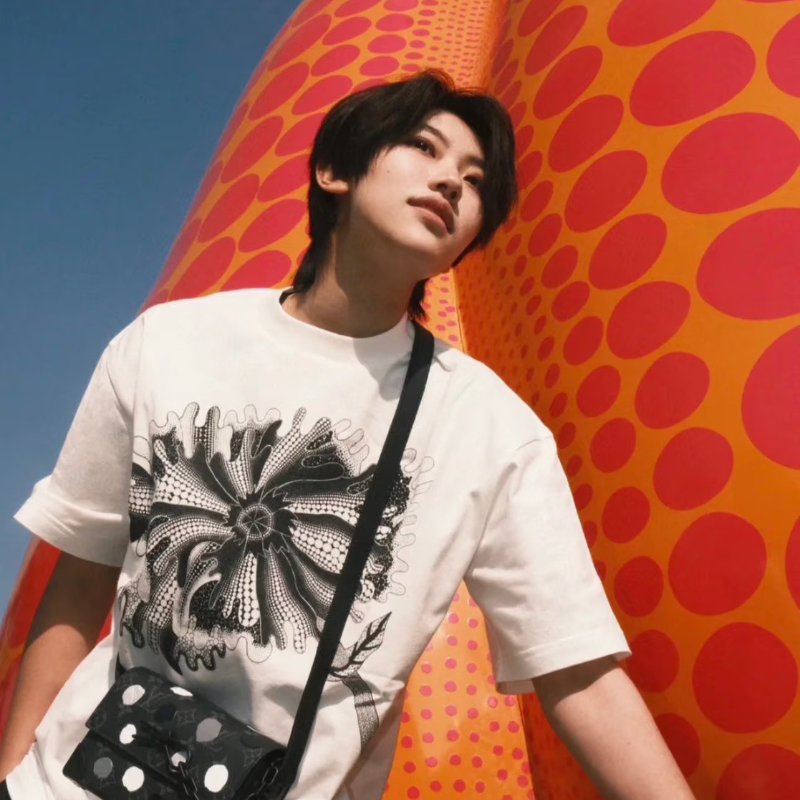 LOUIS VUITTON X 草間彌生聯名款Steamer斜背包-1