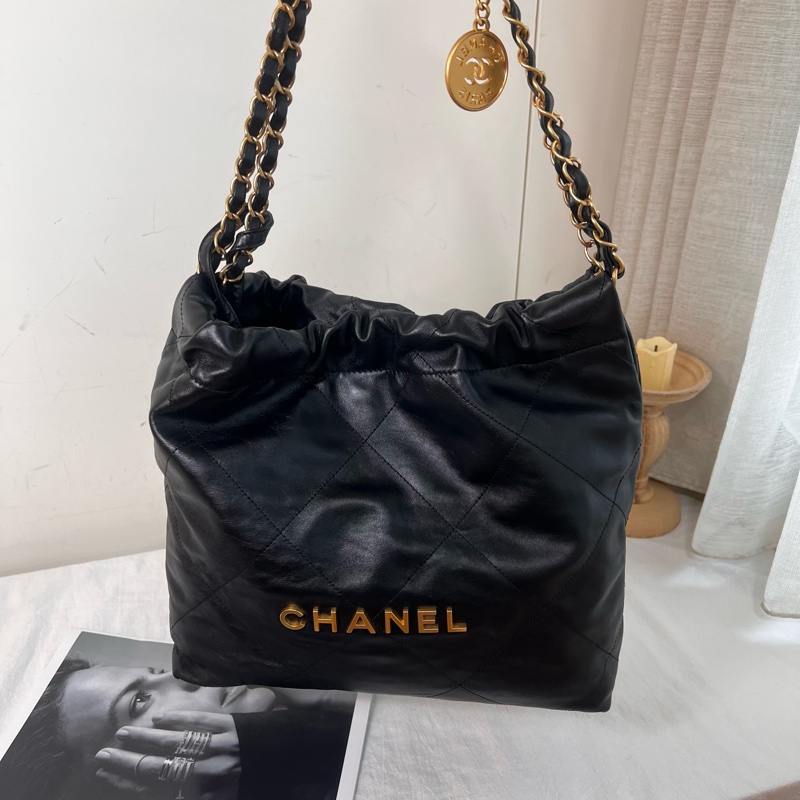 ෆ Chanel 22bag黑金垃圾袋小號-6