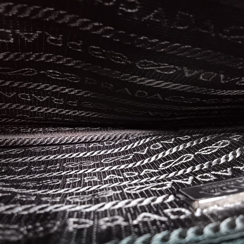 PRADA 黑色山羊皮中古雙面公文手提包-4