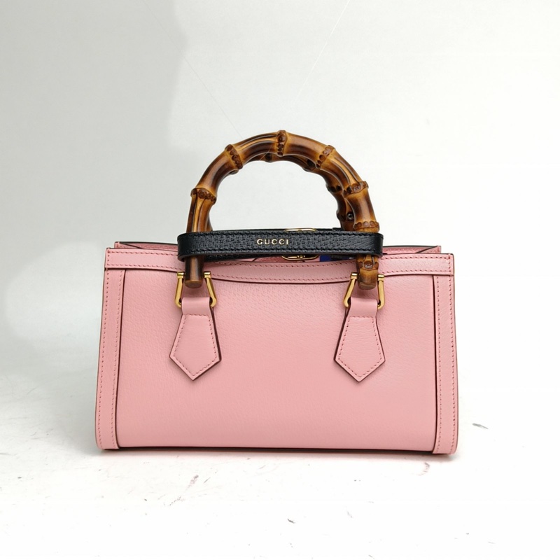 GUCCI 粉色牛皮金扣橫版戴安娜手提竹節包-2