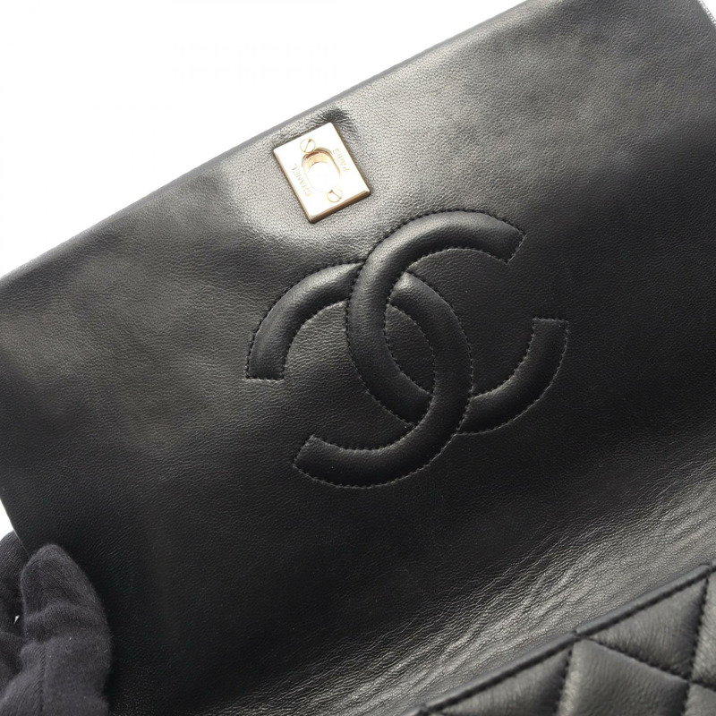 香奈兒全蓋絎縫鏈條斜背單肩包,羊皮材質,黑色,二手,金色五金-6