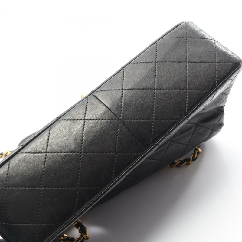 香奈兒全蓋絎縫鏈條斜背單肩包,羊皮材質,黑色,二手,金色五金-8