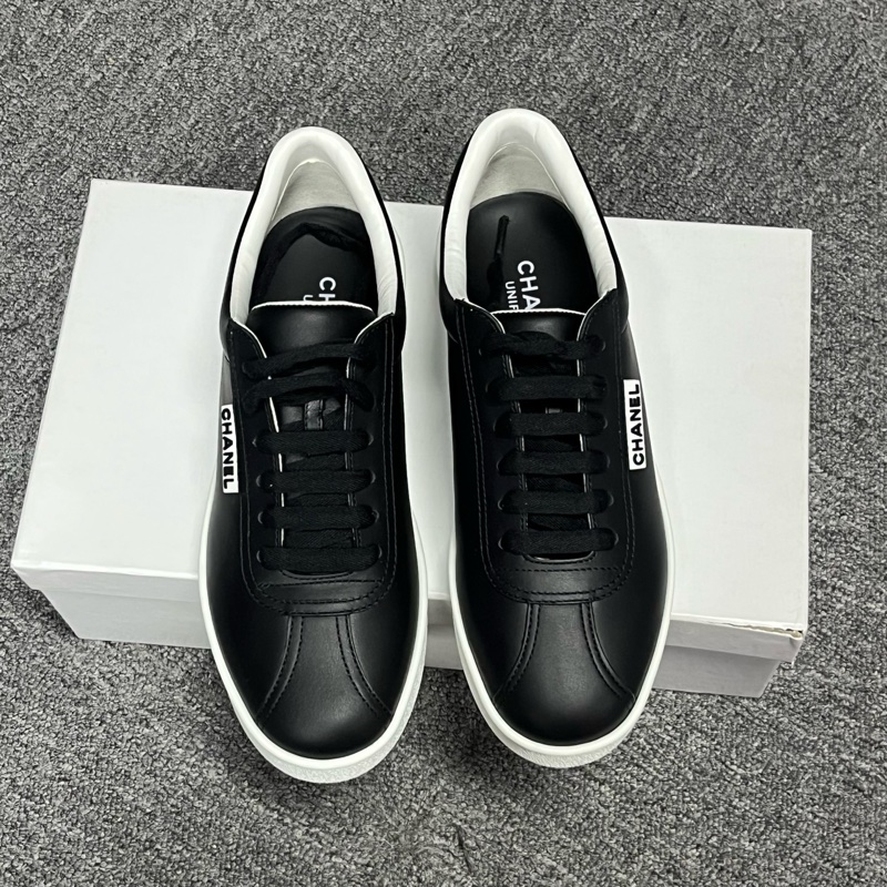 chanel香奈兒最新款黑色牛皮小牛皮低幫時尚板鞋  別Size:37 配件：帶盒-3