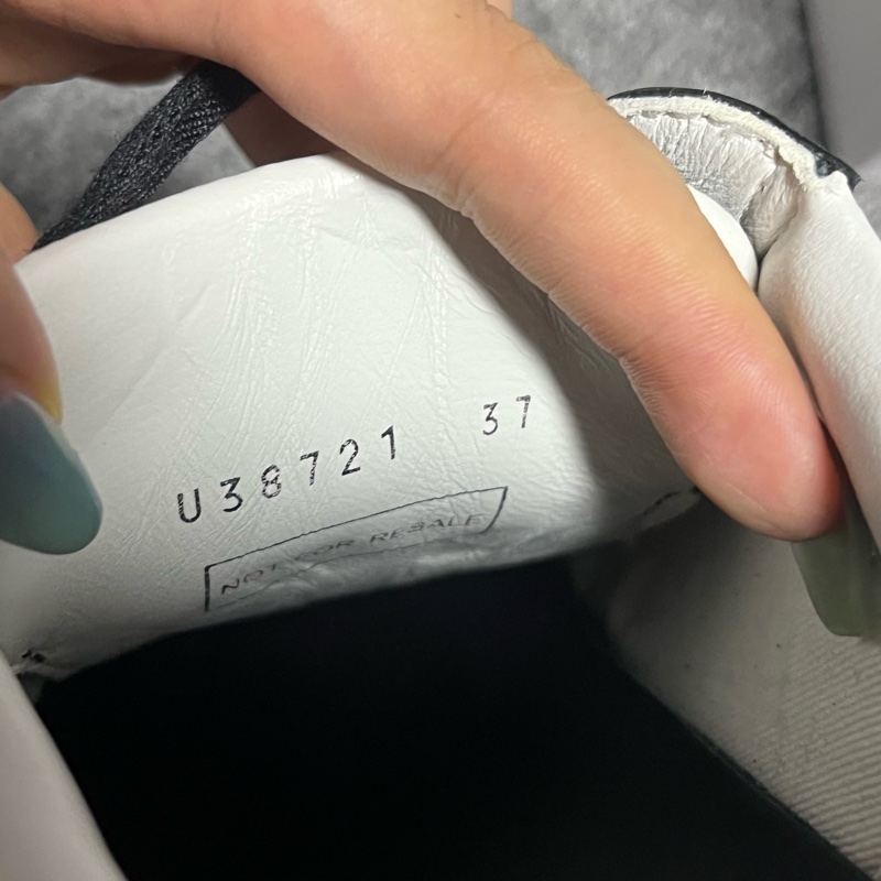 chanel香奈兒最新款黑色牛皮小牛皮低幫時尚板鞋  別Size:37 配件：帶盒-4