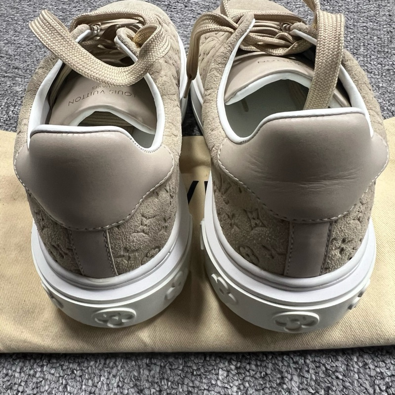 閒置未使用 louis vuitton路易威登 最新款棕色時尚圓頭低幫板鞋 Size:35附件：塵袋-2