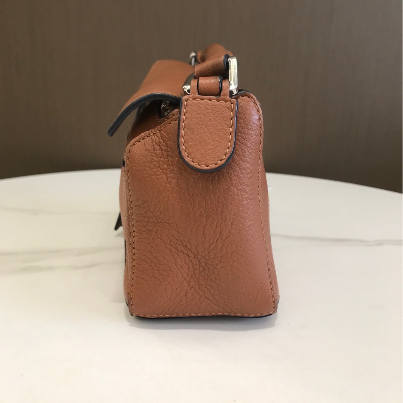 Loewe 羅意威 mini puzzle 幾何包 最美焦糖色-3