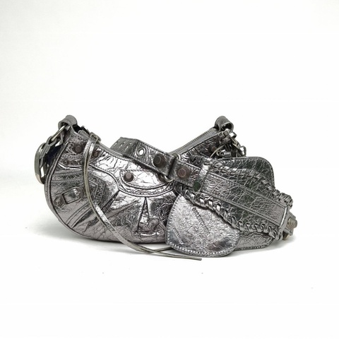 BALENCIAGA LeCagole機車月牙包xs銀色羊皮