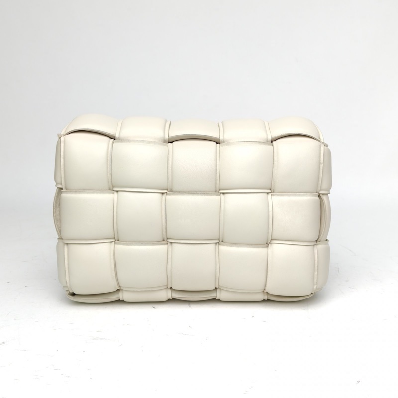 BOTTEGA VENETA CassettePadded加襯中號26白色羊皮-2