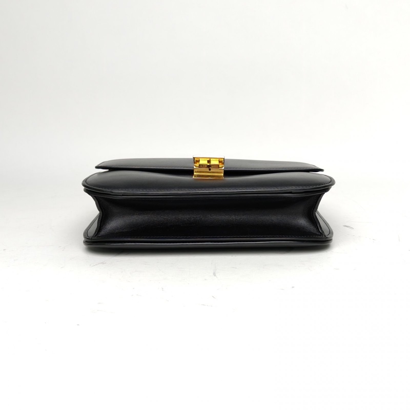 CELINE ClassicBox中號黑色牛皮金扣-3