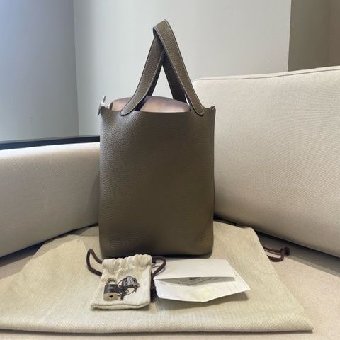 Hermes愛馬仕大象灰銀扣22菜籃子