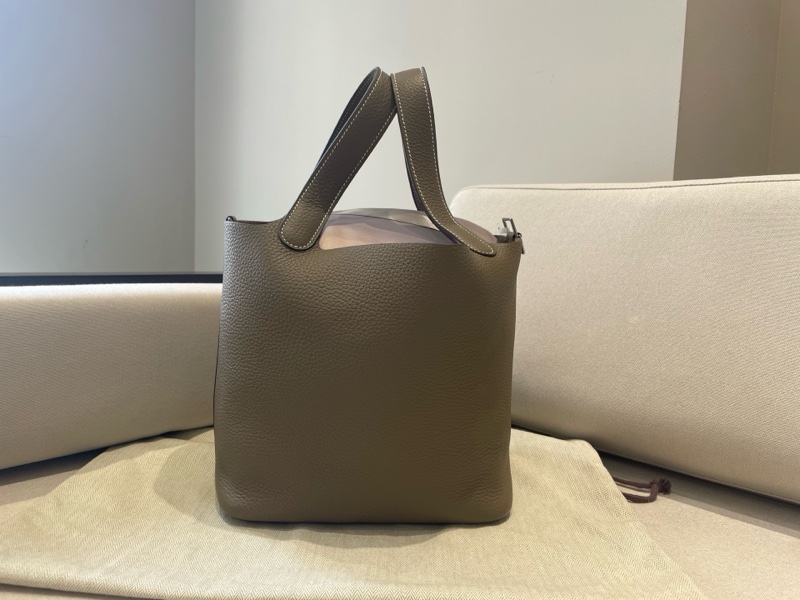 Hermes愛馬仕大象灰銀扣22菜籃子-2